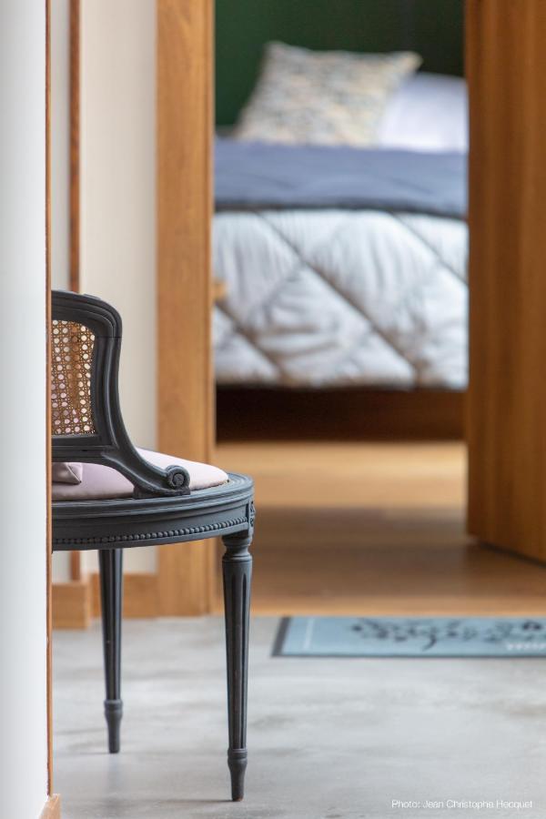 Les Patios Bed & Breakfast ล็องส์ ภายนอก รูปภาพ