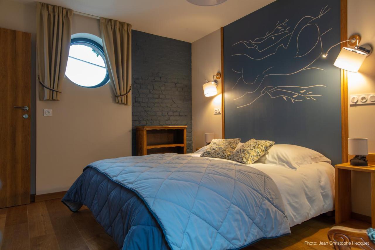 Les Patios Bed & Breakfast ล็องส์ ภายนอก รูปภาพ