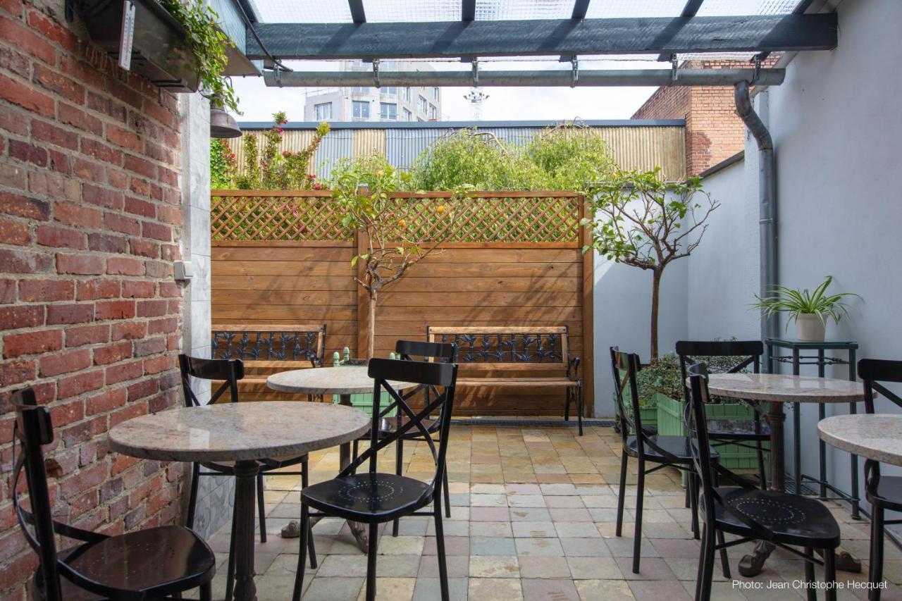 Les Patios Bed & Breakfast ล็องส์ ภายนอก รูปภาพ