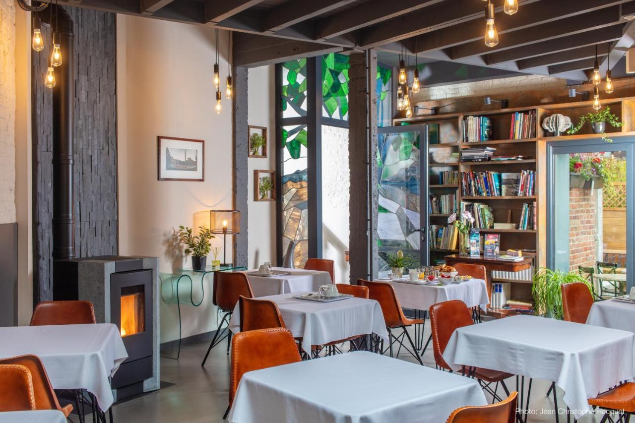 Les Patios Bed & Breakfast ล็องส์ ภายนอก รูปภาพ